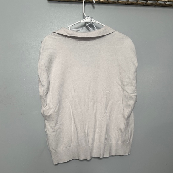 Clavin Klein White Top - Picture 3 of 4